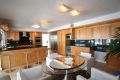 Island Jewel: Cuisine